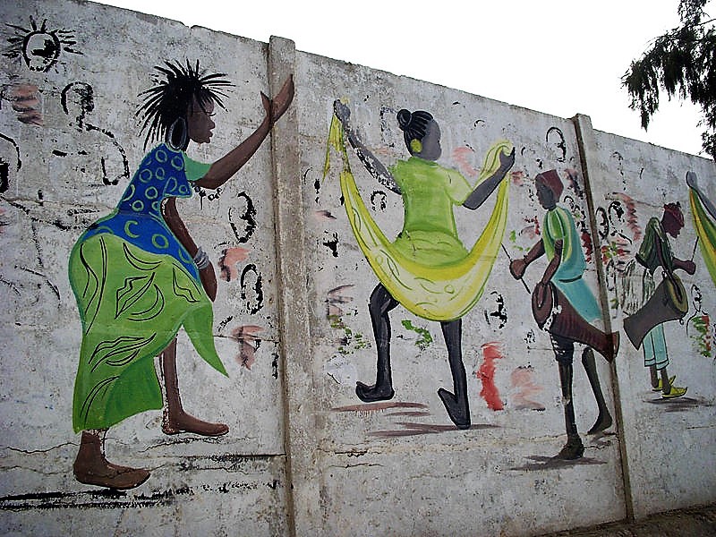 Mur tagué à Dakar