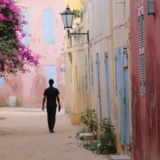 Homme sur l'île de Gorée