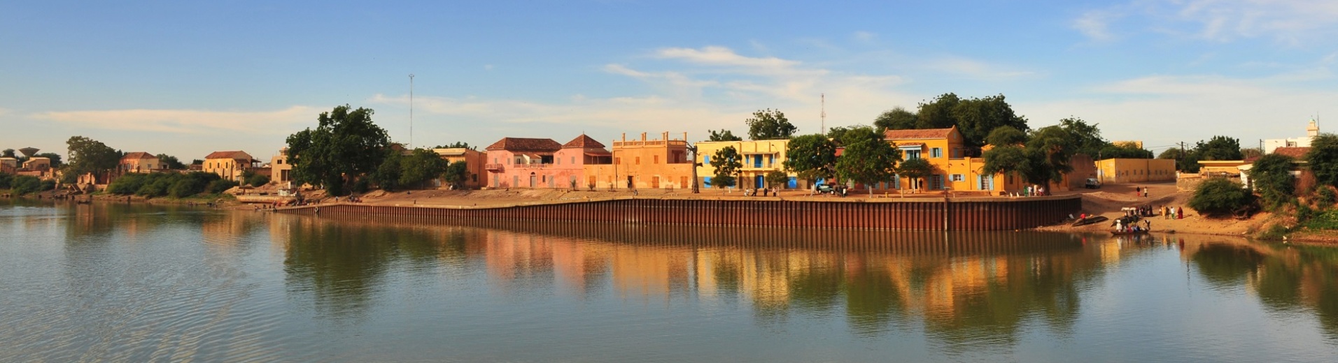 Vue sur Podor depuis le fleuve Sénégal